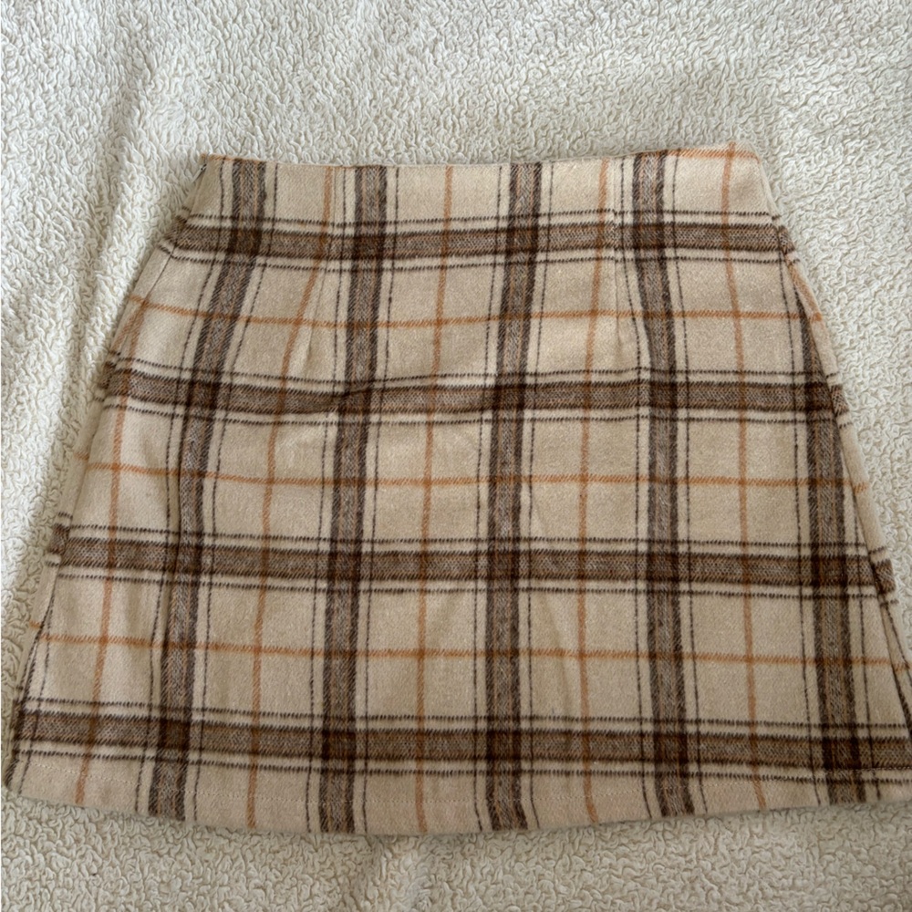 Amazon mini skirt